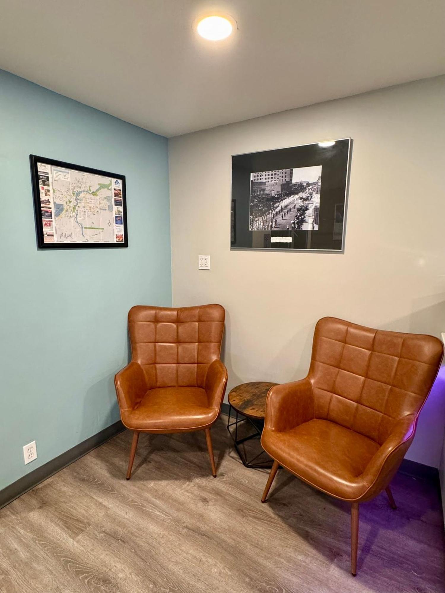 Super 8 By Wyndham Great Falls City Center エクステリア 写真